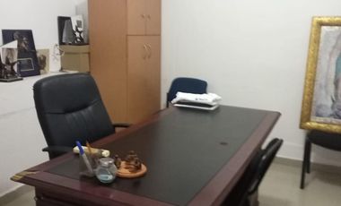 Venta de Casa Sola  en Rodrigo de Triana