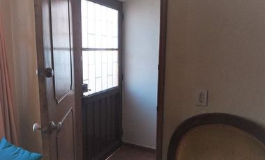 CASA INDEPENDIENTE VENDO