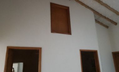 CASA INDEPENDIENTE VENDO