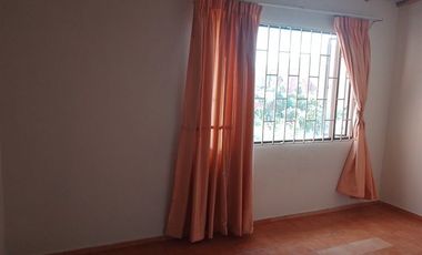 CASA INDEPENDIENTE VENDO