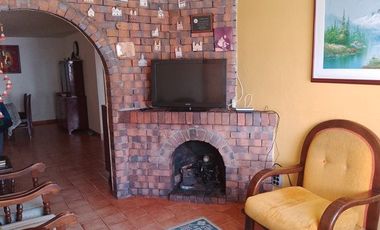 CASA INDEPENDIENTE VENDO