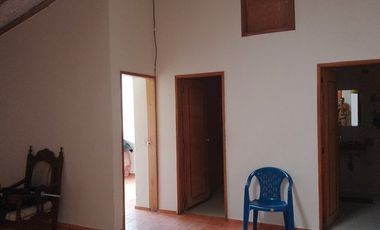 CASA INDEPENDIENTE VENDO