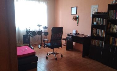 CASA INDEPENDIENTE VENDO