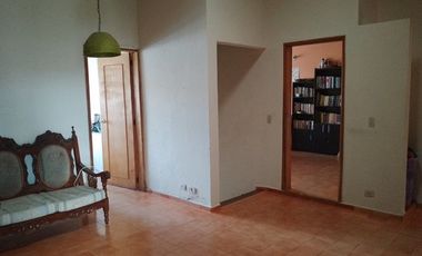 CASA INDEPENDIENTE VENDO