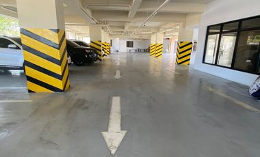 123sqm 2 Bedroom furnished condo unit for RENT Inside Clark Free Port Zone
