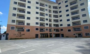 123sqm 2 Bedroom furnished condo unit for RENT Inside Clark Free Port Zone