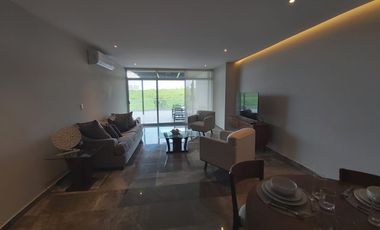 Departamento amueblado PB en renta exclusivo condominio Juriquilla JF