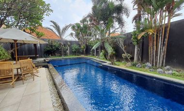 Villa sale  Rumah mewah di Gatsu Barat Denpasar