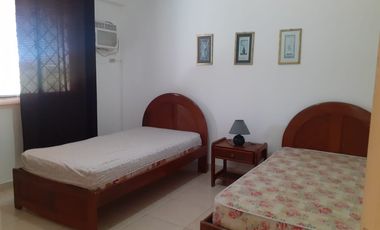 **Apartamento en Renta cuatro dormitorios, Piscina y Garaje San Lorenzo Salinas Ecuador**