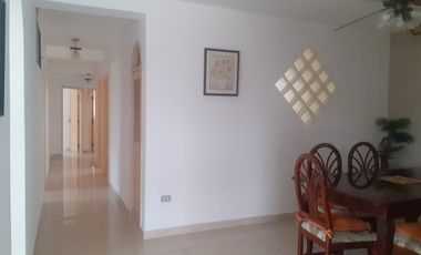 **Apartamento en Renta cuatro dormitorios, Piscina y Garaje San Lorenzo Salinas Ecuador**