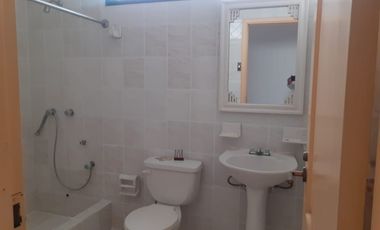 **Apartamento en Renta cuatro dormitorios, Piscina y Garaje San Lorenzo Salinas Ecuador**