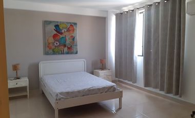 **Apartamento en Renta cuatro dormitorios, Piscina y Garaje San Lorenzo Salinas Ecuador**