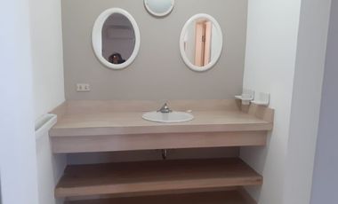 **Apartamento en Renta cuatro dormitorios, Piscina y Garaje San Lorenzo Salinas Ecuador**