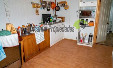 Hermoso terreno de 1,12 ha, con casa amoblada y orilla de río, Valle del Elqui. $245 millones