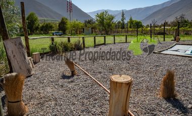 Hermoso terreno de 1,12 ha, con casa amoblada y orilla de río, Valle del Elqui. $245 millones