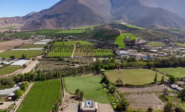 Hermoso terreno de 1,12 ha, con casa amoblada y orilla de río, Valle del Elqui. $245 millones