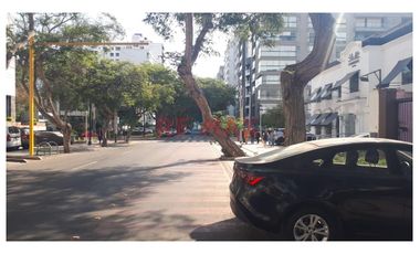 Venta De Casa En San Isidro, Como Terreno.