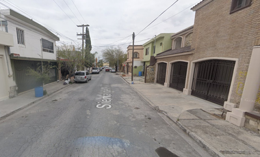 CASA EN REMATE BANCARIO SIERRA DEL PARRAL LAS PUENTES NUEVO LEON