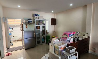 83055 - ขาย ทาวน์โฮม โครงการอุไรสิริ สุวินทวงศ์ วัดต้นตาล อำเภอเมือง ฉะเชิงเทรา