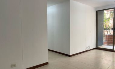 PR21843 Apartamento en arriendo en el sector Las Cometas