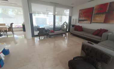 Isla Mocoli, Renta de Hermosa Casa con Piscina