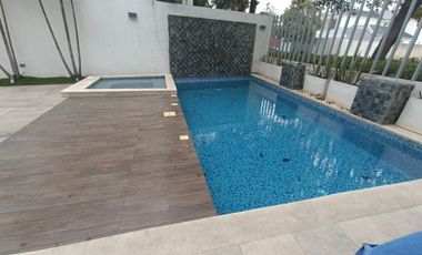 Isla Mocoli, Renta de Hermosa Casa con Piscina