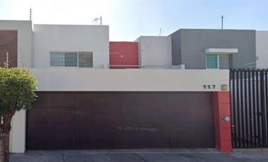 Se vende excelente casa en Amatista, Residencial Esmeralda Norte, Colima, Col., México