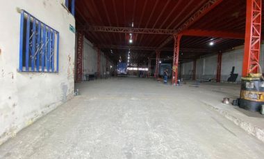 bodega industrial de alquiler Manta Montecristi