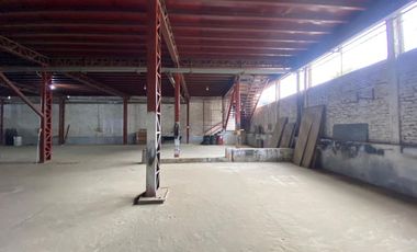 bodega industrial de alquiler Manta Montecristi