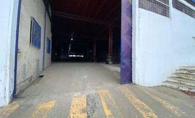 bodega industrial de alquiler Manta Montecristi