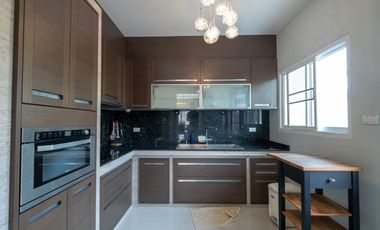 4 Bedroom Pool Villa in Wang Tan Development