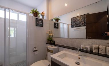 4 Bedroom Pool Villa in Wang Tan Development