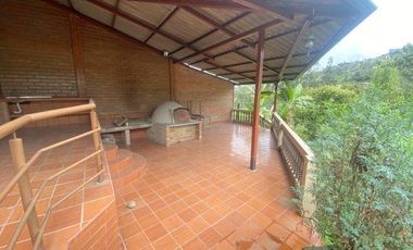 Excelente terreno en venta ideal para urbanizar 13.279m2 cerca al centro de Gualaceo