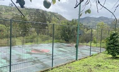 Excelente terreno en venta ideal para urbanizar 13.279m2 cerca al centro de Gualaceo