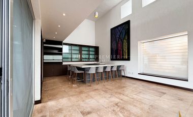 Casa en Renta de Lujo en Col. Colomos Providencia, Guadalajara