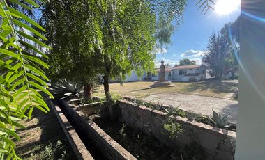 VENDO RANCHO 5.5 HECTAREAS CARRETERA SAN MIGUEL A DOLORES, CON CASAS, CABALLERIZAS, POZO, PEGADAS AL RIO LAJA Y CARRETERA DEL LADO DE DOLORES, HIDALGO