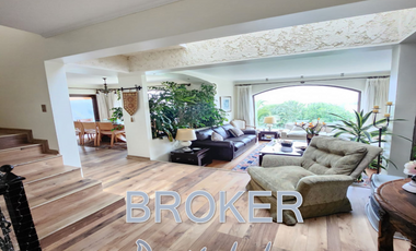 Broker Casa En Reñaca- Solida 6d+4b+4est+se+patio