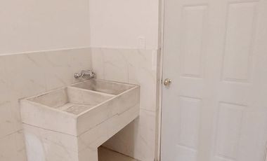 VENTA DE AMPLIA CASA EN RINCON DE LAS LOMAS