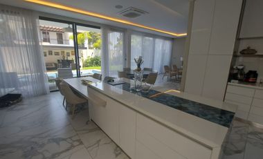 Isla Mocoli, Vendo Lujosa Casa 4 Dorm. Amoblada con Piscina