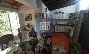 COD. 9266 SE ARRIENDA CASA CAMPESTRE CON OFICINA Y BODEGAS PROVENZA