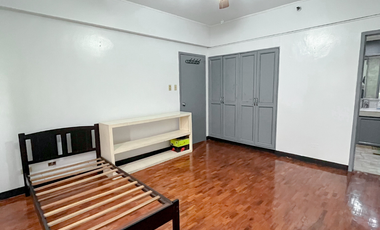 4 bedroom Bayview International Towers