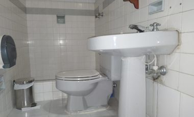 PR20678 Casa comercial independiente en arriendo en el sector Conquistadores