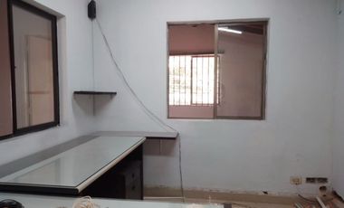PR20678 Casa comercial independiente en arriendo en el sector Conquistadores
