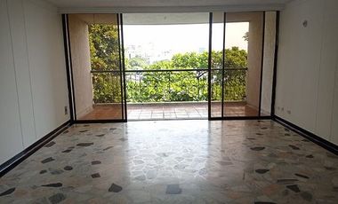 ARRIENDO APARTAMENTO BARRIO QUIRINAL