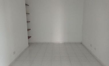ARRIENDO APARTAMENTO BARRIO QUIRINAL