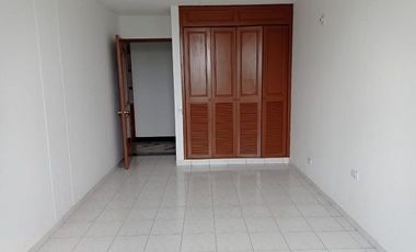 ARRIENDO APARTAMENTO BARRIO QUIRINAL