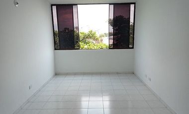 ARRIENDO APARTAMENTO BARRIO QUIRINAL