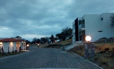 Tu refugio seguro en Puebla: terreno en fraccionamiento ecológico premium