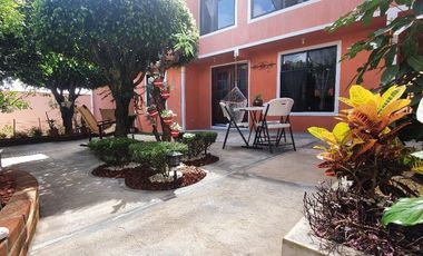 Casa COLINA II amueblada, de gran tamaño, muy cerca del pueblo bonitas vistas y conetada con la naturaleza en Ixtapan de la Sal EDOMEX