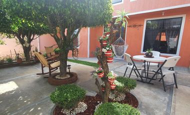 Casa COLINA II amueblada, de gran tamaño, muy cerca del pueblo bonitas vistas y conetada con la naturaleza en Ixtapan de la Sal EDOMEX